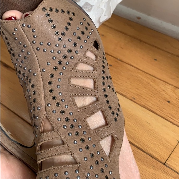 Vince Camuto Cassi suede studded slingback heels - Picture 3 of 7